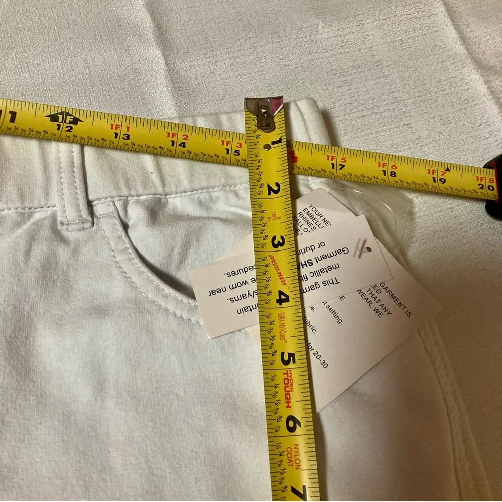 Quacker Factory DreamJeannes White Pull-On Pants | NWT | Size L